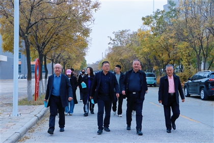 排球競逐 健步同行——武威職業(yè)技術(shù)大學(xué)組織開展教職工文體活動